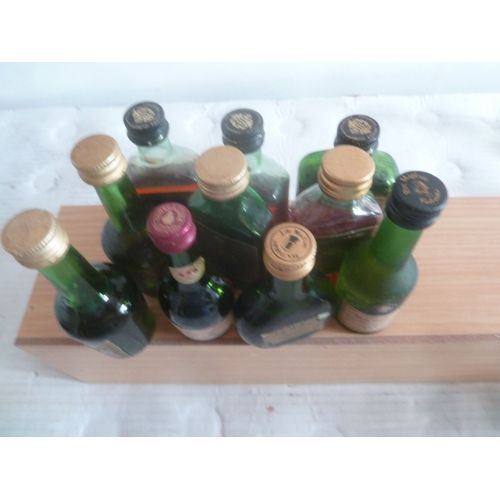 Lot De 10 Mignonettes Cognac Et Alcool