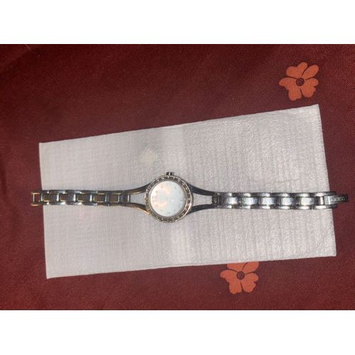 Montre Femme Guess W1034l1 Acier Argenté