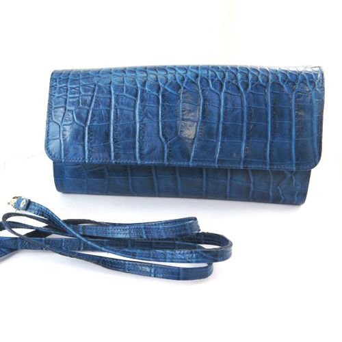 PROMOTION ! Sac pochette cuir 'Frandi' bleu (2 soufflets) Croco