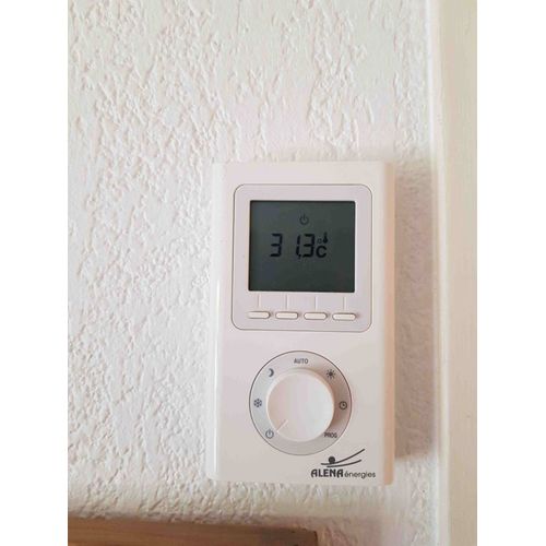 Vends radiateur électrique à briques réfractaires