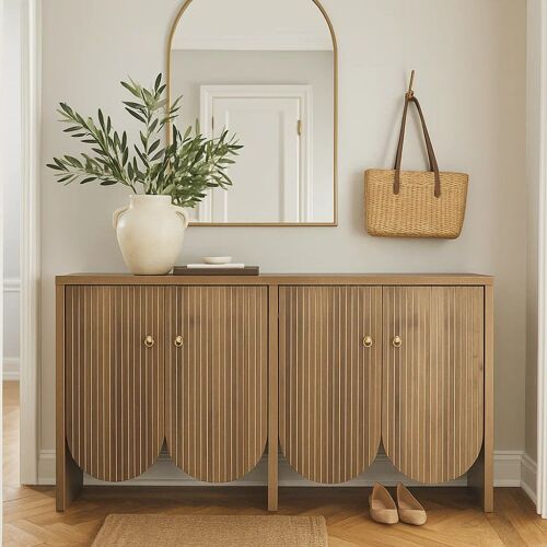 Console en bois nervuré avec portes à motifs arrondis
