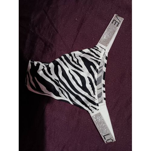 String Panthère Noir Et Blanc T L