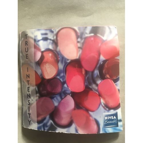 1 Pack De 3 Larmes De Rouge À Levres Nivea Neuf Rouge Rouge