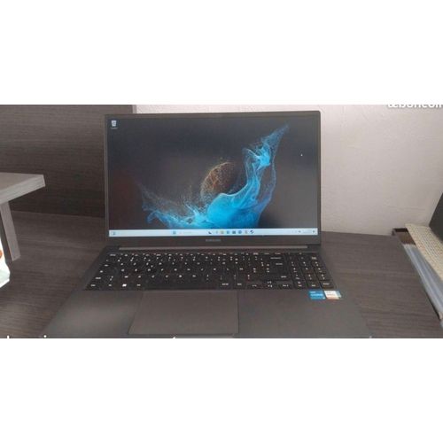 Samsung Galaxy Book2 - 15" Intel Core i5 - Ram 8 Go - DD 256 Go