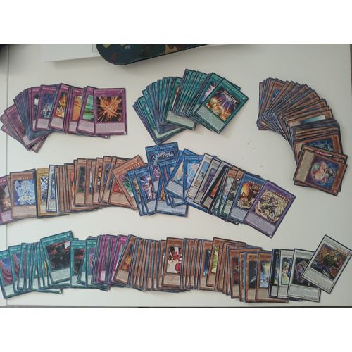 Yu-Gi-Oh, Lot De 388 Cartes !