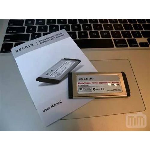 BELKIN Media Reader-Writer ExpressCard Adapter (adaptateur ExpressCard Lecteur-Enregistreur de Carte Mémoire)