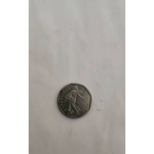 Ancienne Pièces De Monnaie De 2 Francs 1981