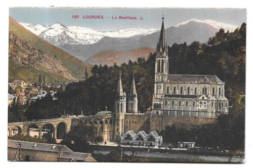 Carte Postale Lourdes (65) - La Basilique (1929)