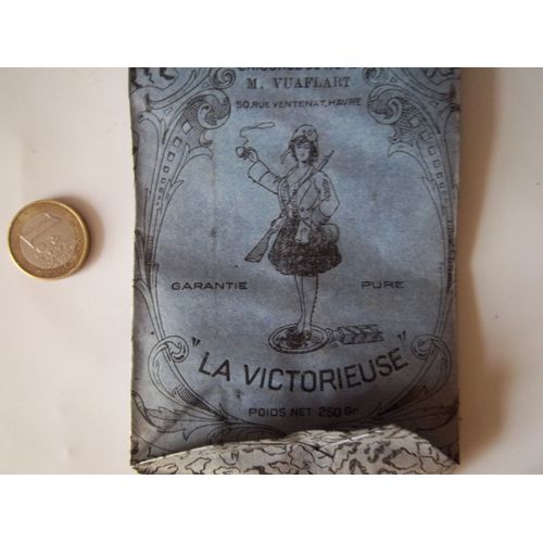 Équipement Souvenir Militaire 14/18 " La Victorieuse " Chicorée Du Nord