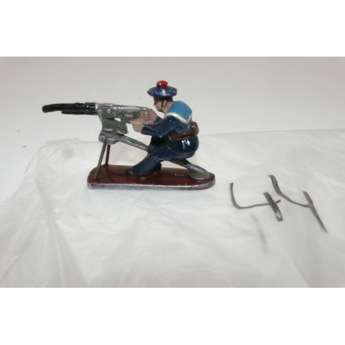 Quiralu - Marin Derriere Mitrailleuse Sur Trepied. 1/43e