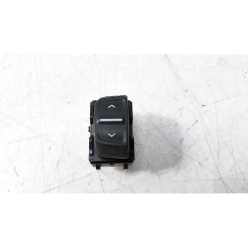 Commande Léve-Glace Avant Droit Pour Dacia Sandero 12 16v Cat (2012 - ... ) 254218614r Mocep1189135