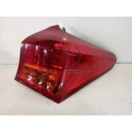Feu Arrière Droit Pour Toyota Auris Touring Sports E18 Hybrid Active (2013 - 2019) 8158102500 16901412 Mocep907903