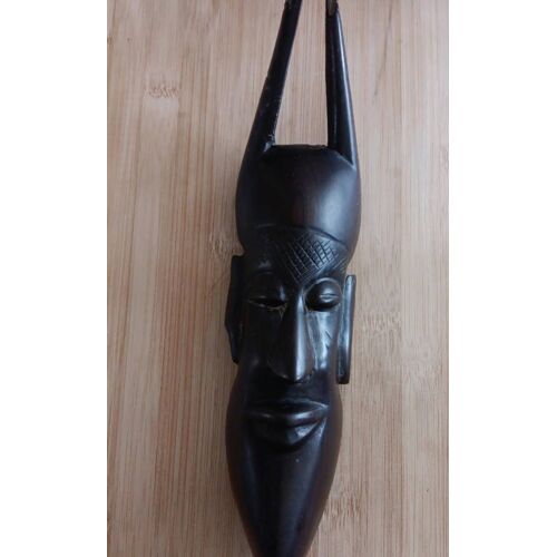 Masque africain en ebene massif