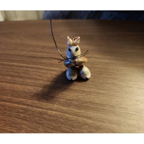 Petite Souris En Coquillage