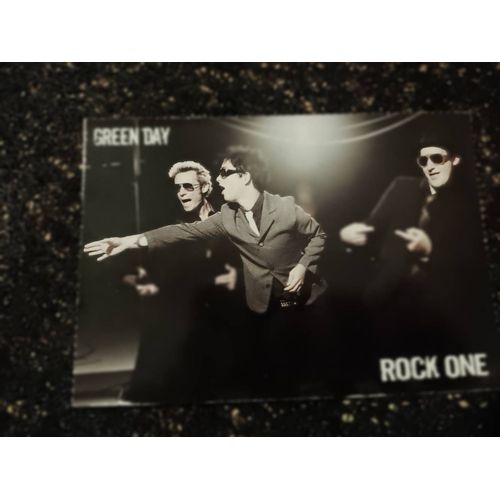 Carte Postale Noire Gris "Green Day" Années 2000.