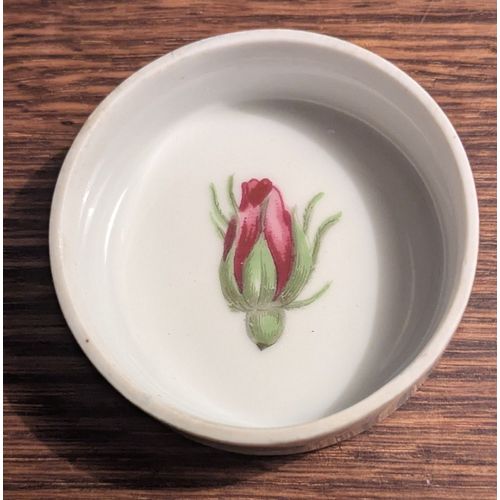 Petite soucoupe "bouton de rose" Porcelaine de Paris