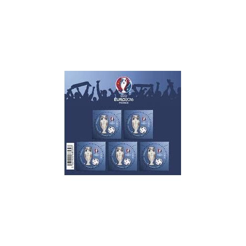 Sport : Championnat D'Europe Uefa De Football : Trophée, Ballon, Logo Bloc Feuillet 137 Année 2016 N° 5039 Yvert Et Tellier Luxe