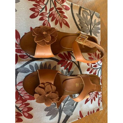 Chaussures En Cuir, Fleurs - 36