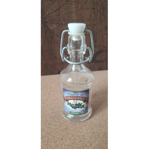 Mignonette Vide "Liqueur De Myrtilles" Dolin