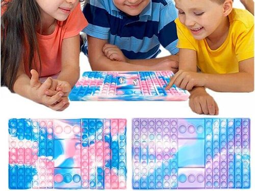 Jeu d'échecs Push Pop Fidget Toy avec dés - Lot de 2