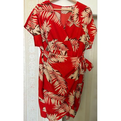 Robe Courte Neuve -T48