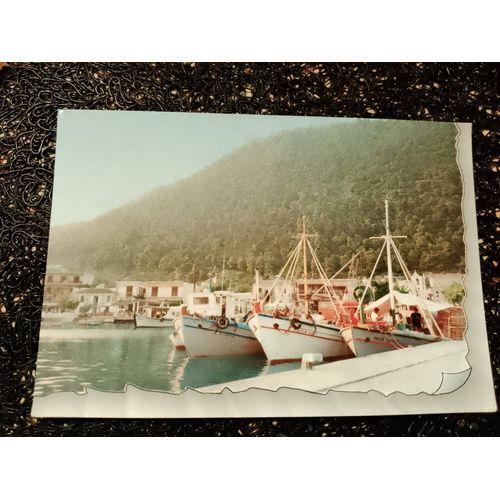 Carte Postale Colorée "Vue Sur Le Port Saint George En Grèce"Vintage Années 90.
