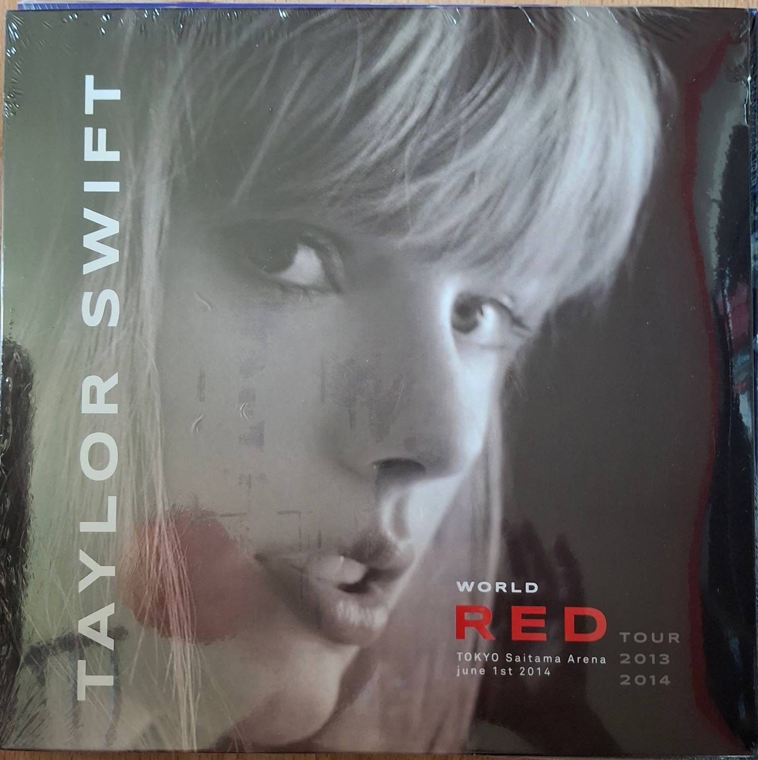 Red Taylor Swift pas cher - Meilleures offres neuf et occasion, image size:1497x1500