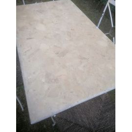 Table De Bistro Et Ses Quatre Chaises En Fer Forgées