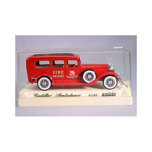 Cadillac Ambulance 4038-Solido