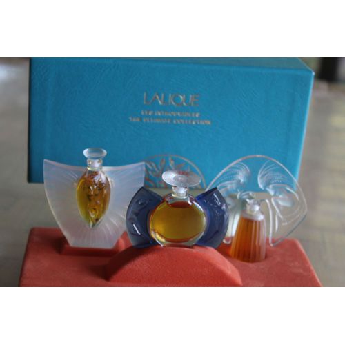 Neuf,Coffret Lalique Les Introuvables Avec 3magnifiques Miniatures Neuves Et Fermèes.Édition 1998,1999,2000.Parfum.3 X 4,5ml. Plus De Photos Sur Demande.