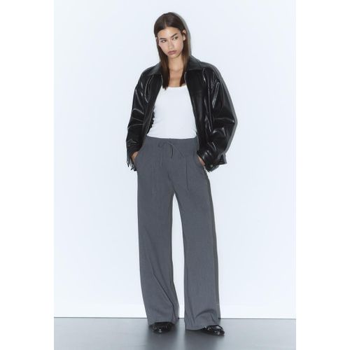 Stradivarius Pantalon Habillé Pinces Cordons Gris Marengo 40