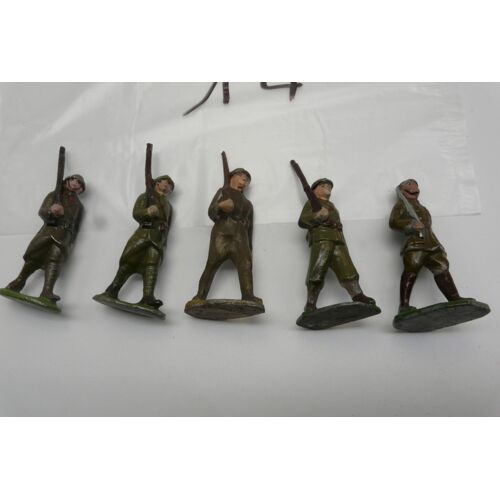 Quiralu - Escoude De 4 Soldats Et Un Officier - 1/43e