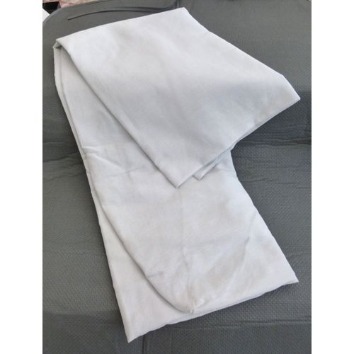 Drap Housse Tissaïa Pour Lit Double Très Bon État.