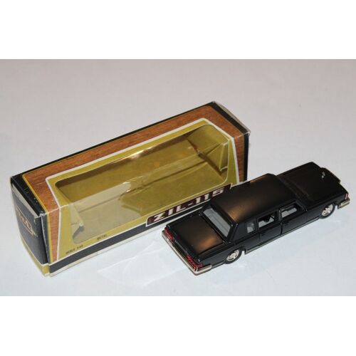 Voiture Zil-115