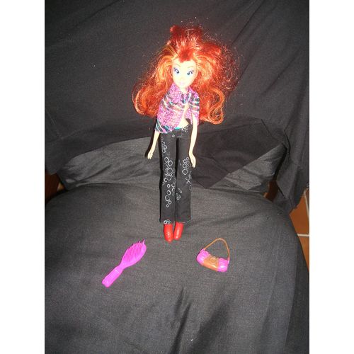  Poupée Winx Rainbow 28 Cm.