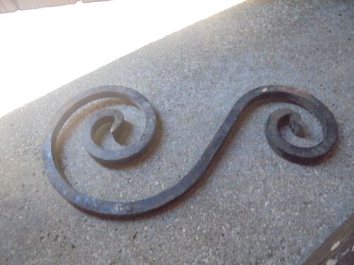 volute en fer forgé