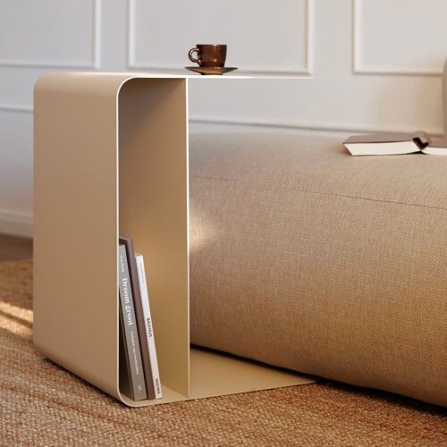 Table d'appoint en métal beige, 60x44x40 cm