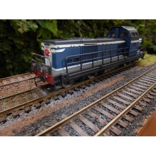 Locomotive Diesel De La Sncf De Type Bb66150 De La Marque Jouef À L'Échelle Ho Ref Inconnu Plus De Boite D'Origine, Fonctionnement Très Correct, Éclairage Avant Fonctionnel, Pas De Boite D'Origine.-Jouef