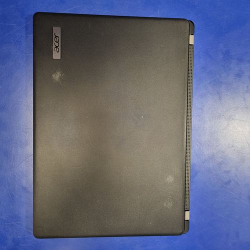 Acer Travelmate P214-53 - 14" Intel Core i5-1135G7 - 2.4 Ghz - Ram 32 Go - SSD 240 Go