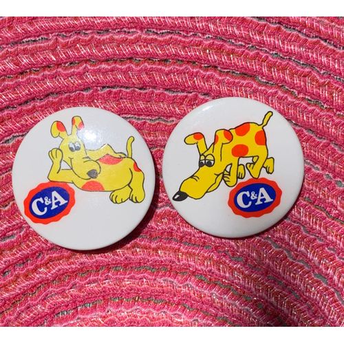 Lot De 2 Badges Publicitaires C&A