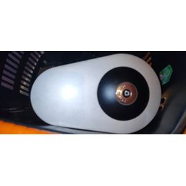 Cafetière Nespresso et robot mixeur