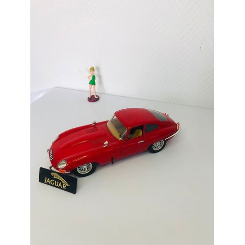 Jaguar Type E Rouge 1961 1/18 Bburago -Bburago