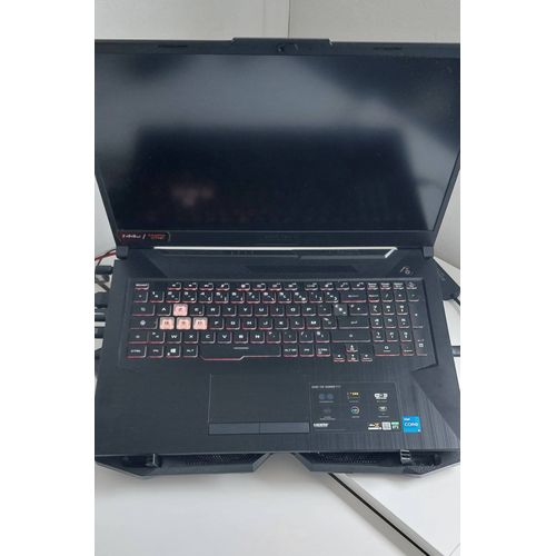 Asus Tuf F17 FX706HC - 17.3" Intel Core i5 - Ram 32 Go - DD 512 Go