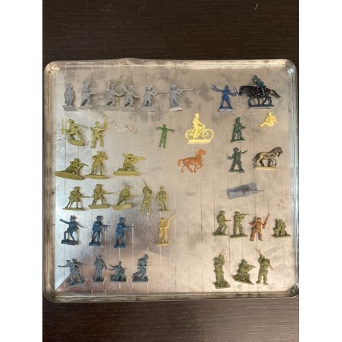 Petits soldats 1-72eme - Lot Airfix Atlantic et autres - quarantaine de pieces dont rares