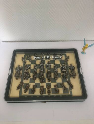 Jeu D'Échecs Aux Figurines Chinoises Façon Ivoire Playbox