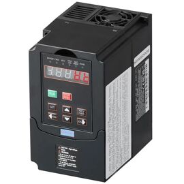 Variateur De Fréquence 2.2KW 220V Triphasé - Neuf, Pour Moteur, Sortie 3 Phases, Marque RATTMMOTOR