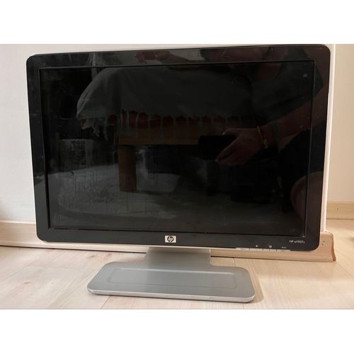 Écran d’ordinateur HP w1907v