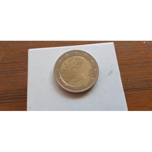 Une Pièce De 2 Euros De 2001 Avec L'Effigie De Marie Curie