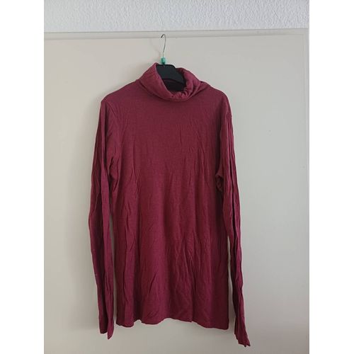 T-Shirt Col Roule?