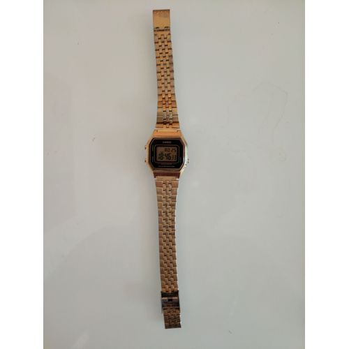 Montre Casio Dorée La680w